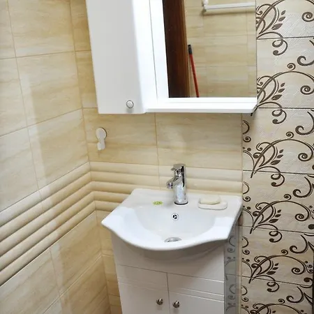 Diamond Apartment Lozen